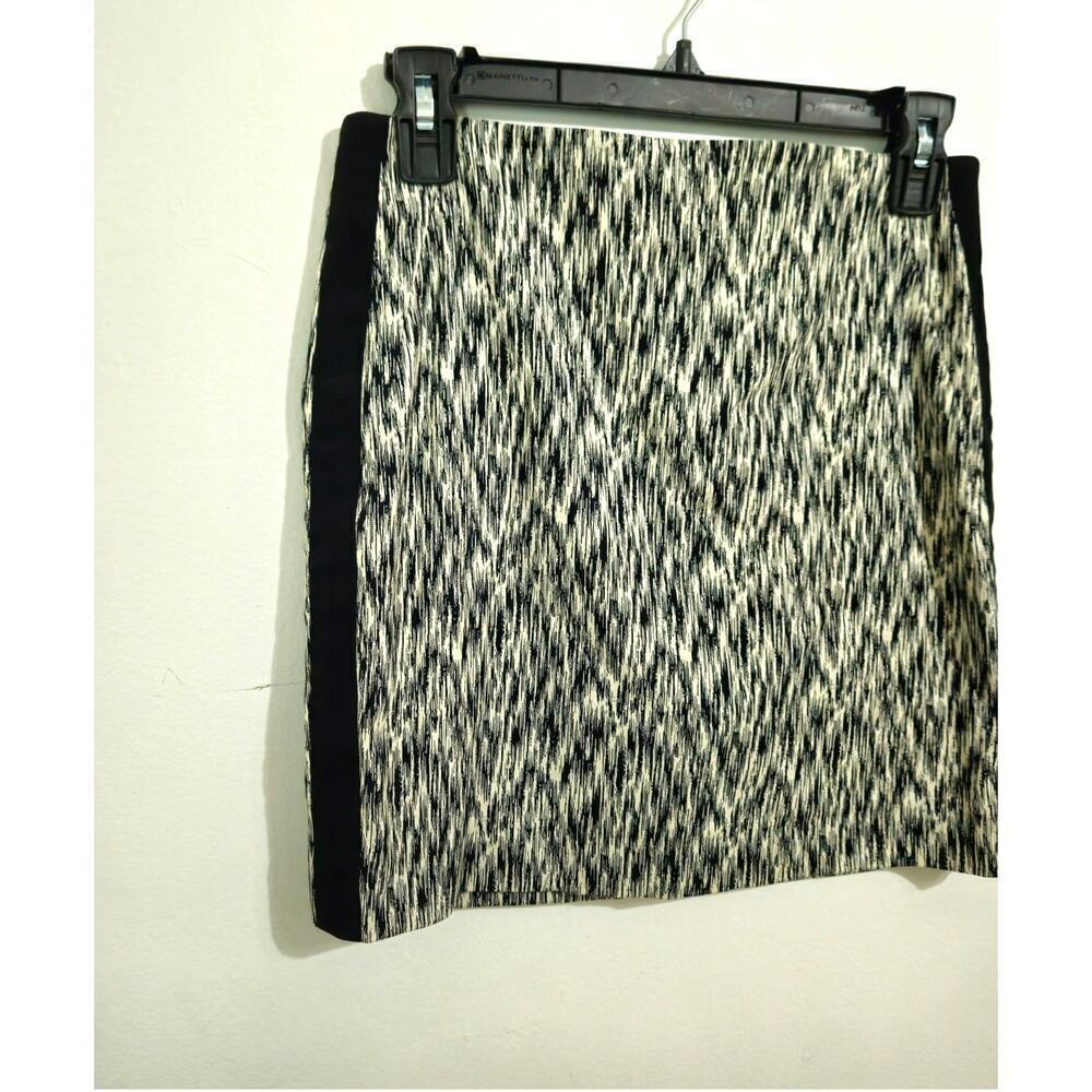 Sandro Paris Black/Cream Mini Skirt Silk Side Stripes Size Small (1) - Picture 2 of 7